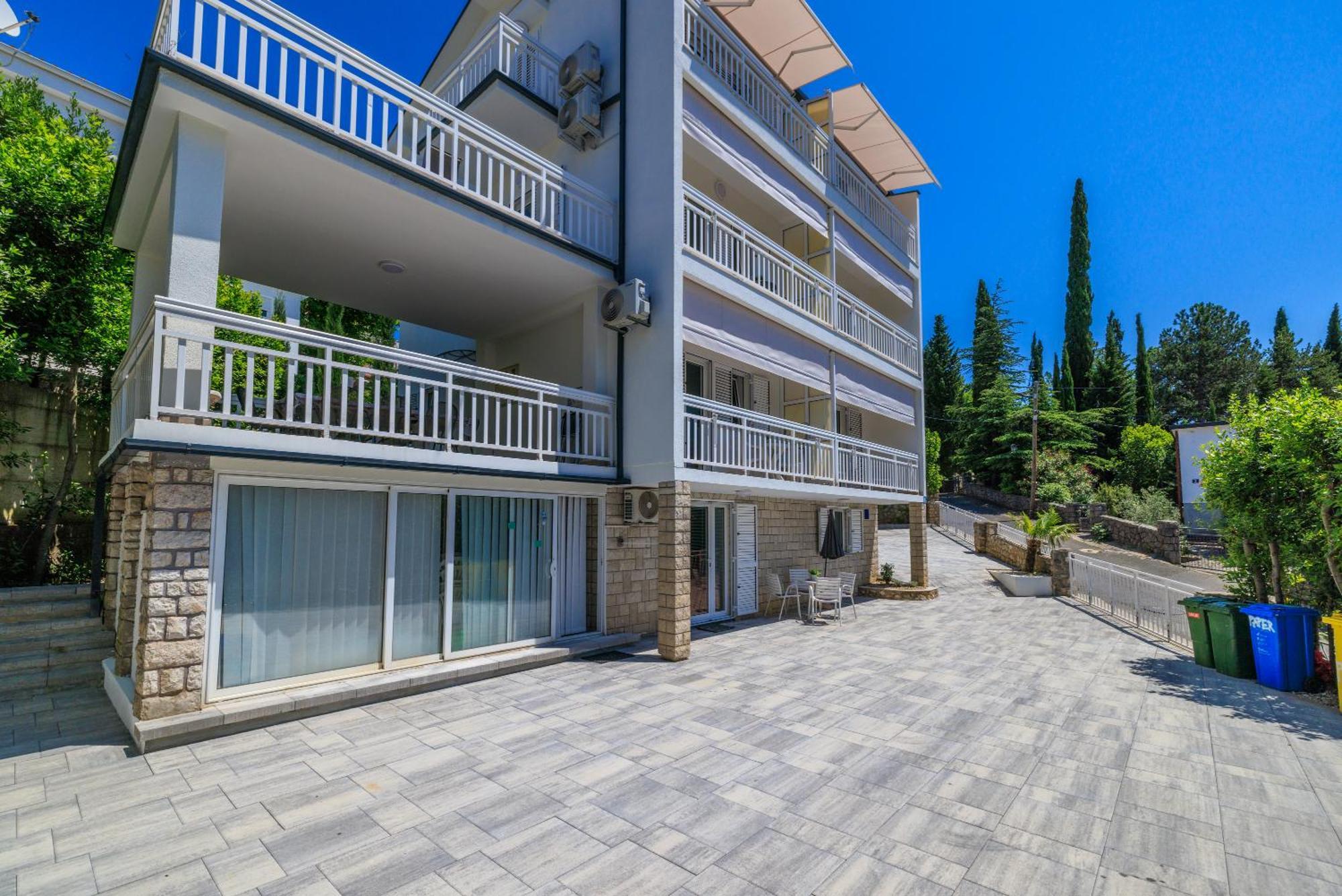 Apartments Podvezanec Crikvenica Kültér fotó